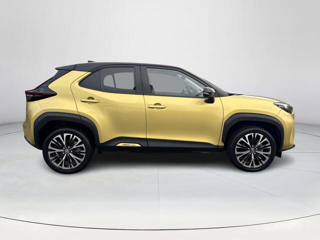 Toyota YARIS Cross 1.5 Hybrid Executive | 06-10141018 Voor meer informatie