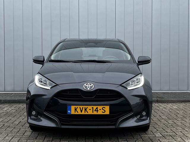 Toyota YARIS 1.5 Hybrid Dynamic Limited Parkeersensoren Stoel Stuurverwarming