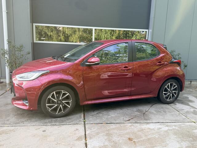 Toyota YARIS 1.5 VVT-i Dynamic Navigatie Camera