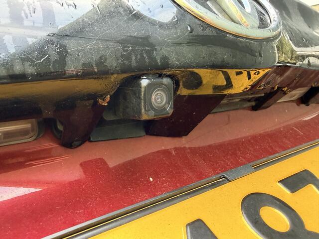 Toyota YARIS 1.5 VVT-i Dynamic Navigatie Camera