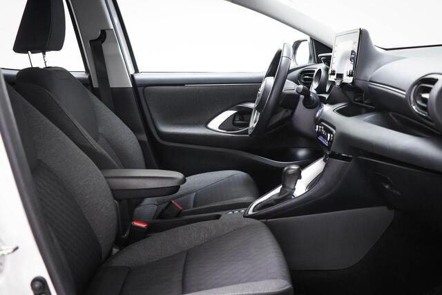 Toyota YARIS 1.5 Hybrid Dynamic | STOELVERWARMING LED | CIMA | DAB | APPLE | CAMERA