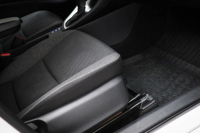 Toyota YARIS 1.5 Hybrid Dynamic | STOELVERWARMING LED | CIMA | DAB | APPLE | CAMERA