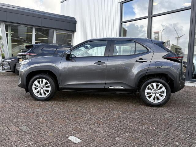 Toyota YARIS Cross 1.5 Hybrid Business