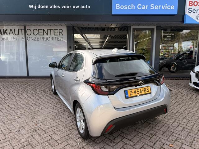 Toyota YARIS 1.5 Hybrid Active | Climate | Camera | Carplay