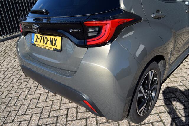Toyota YARIS 1.5 Hybrid 115 First Edition Apple Carplay Ned. auto 1e eigenaar dealer onderhouden