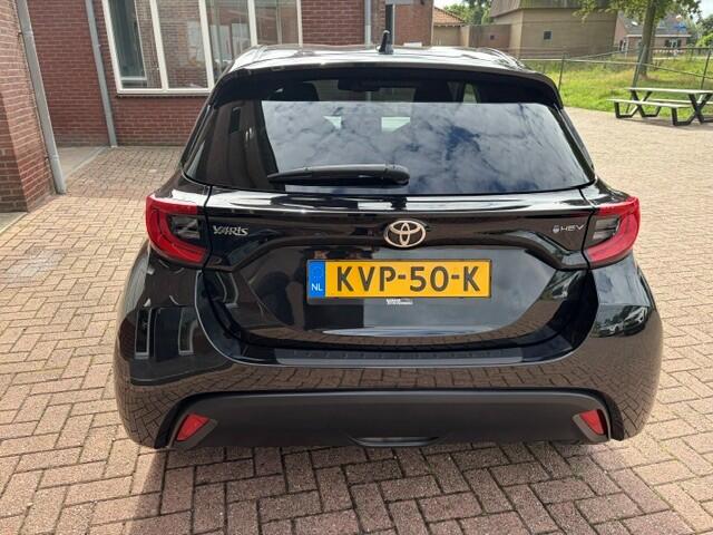 Toyota YARIS 1.5 Hybrid 115 First Edition