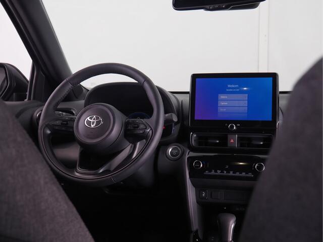 Toyota YARIS Cross 1.5 Hybrid 130 Dynamic | Winter Pakket | Dodehoekdetectie | Stuurwiel- En Stoelverwarming | Botsherkenning | Grootlichtassistent