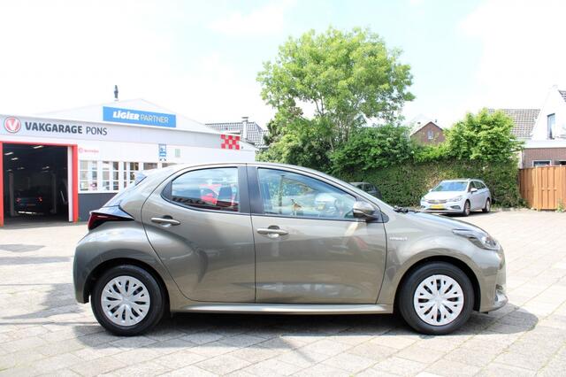 Toyota YARIS 1.5 Hybrid Active