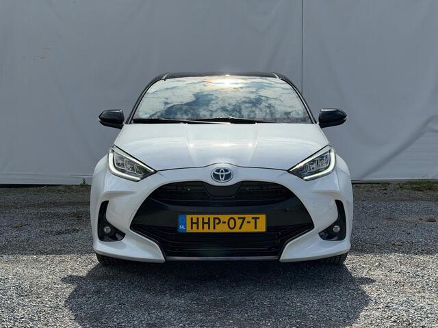 Toyota YARIS 1.5 Hybrid GR Sport | Camera | JBL | HUD | Dodehoek Detectie