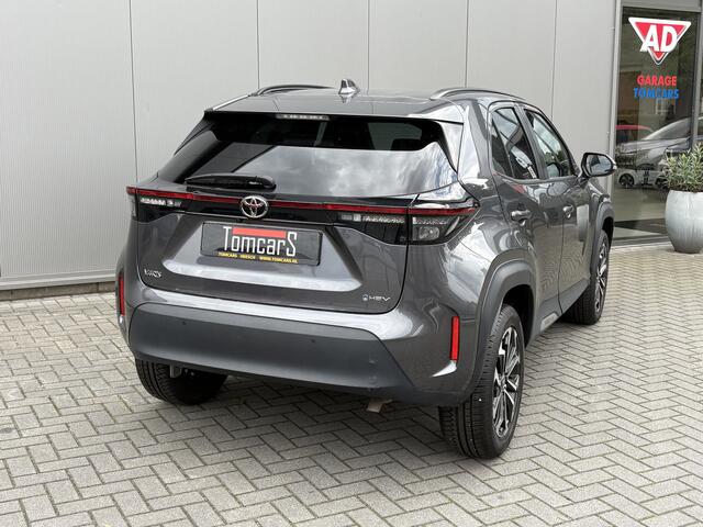 Toyota YARIS Cross 1.5 Hybrid 116PK Automaat First Edition Carplay-android/Stoel-stuurverming/Parkeerhulp/Camera