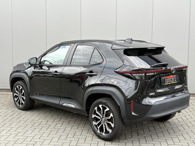 Toyota YARIS Cross 1.5 Hybrid 116PK Automaat First Edition Carplay-android/Stoel-stuurverming/Parkeerhulp/Camera