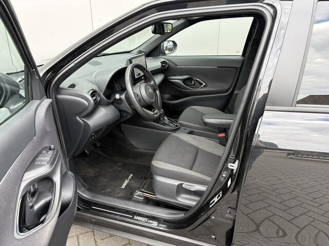 Toyota YARIS Cross 1.5 Hybrid 116PK Automaat First Edition Carplay-android/Stoel-stuurverming/Parkeerhulp/Camera