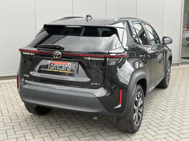Toyota YARIS Cross 1.5 Hybrid 116PK Automaat First Edition Carplay-android/Stoel-stuurverming/Parkeerhulp/Camera