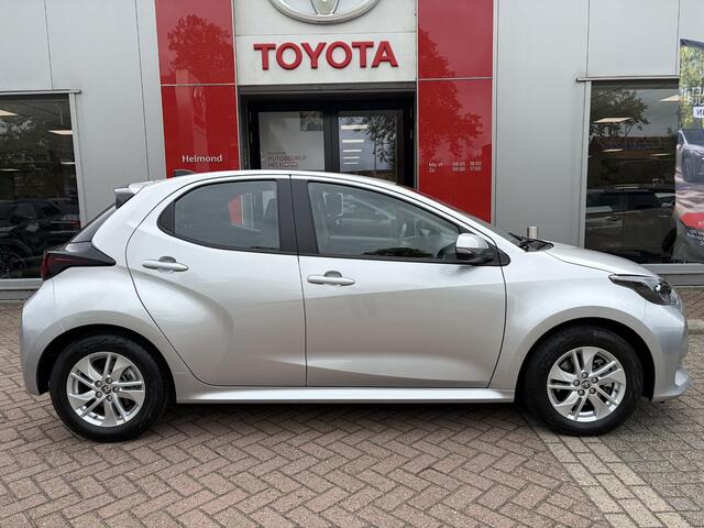 Toyota YARIS 1.5 Hybrid 115 Active