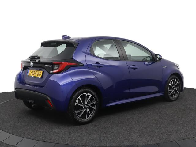 Toyota YARIS 1.5 Hybrid Dynamic | Navigatie | Keyless | Parkeercamera |
