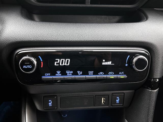 Toyota YARIS 1.5 Hybrid Dynamic | Stoelverwarming | Achteruitrijcamera |