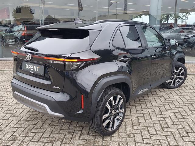 Toyota YARIS Cross 1.5 Hybrid 130 Executive | Sensoren v/a | El. Achterklep | Stoel & Stuurverwarming