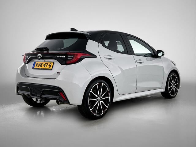 Toyota YARIS 1.5 Hybrid GR Sport Limited | JBL Audio | Stoelverwarming | Blind Spot Monitor |