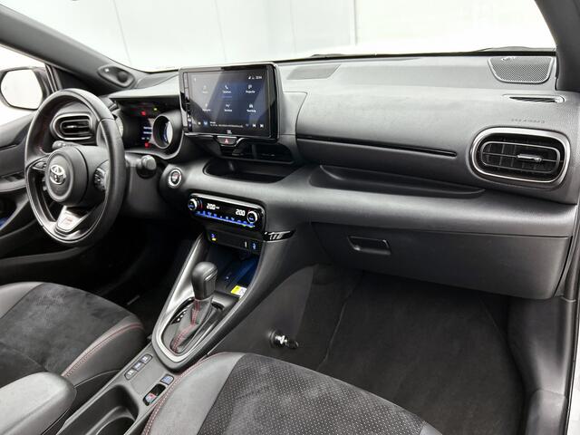Toyota YARIS 1.5 Hybrid GR Sport Limited | JBL Audio | Stoelverwarming | Blind Spot Monitor |