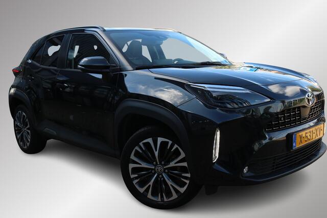 Toyota YARIS Cross 1.5 Hybrid Executive Head Up Display, Parkeersensoren voor,- en achterzijde,