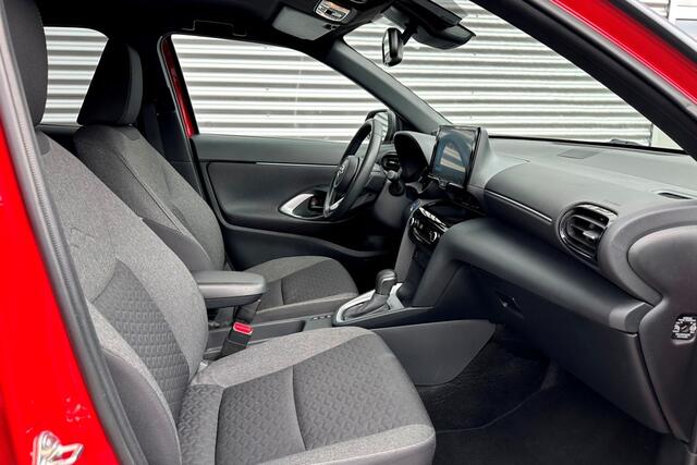 Toyota YARIS Cross 1.5 Hybrid Bi-Tone, Safety + Winter-pakket