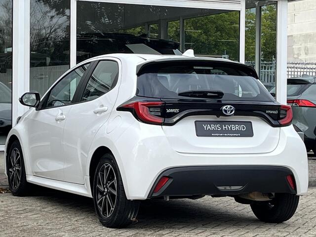 Toyota YARIS 1.5 Hybrid Dynamic edition LED, Lichtmetalen velgen,