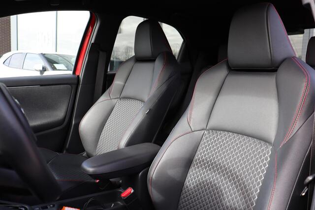 Toyota YARIS 1.5 Hybrid Launch Edition 17"lm Velgen, Led, JBL, HUD,BSM
