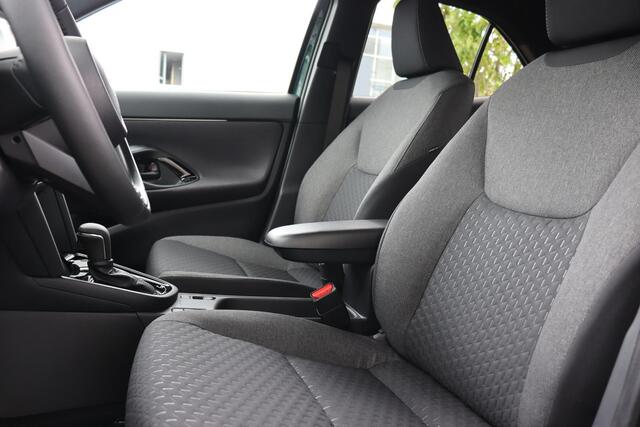 Toyota YARIS Cross 1.5 Hybrid Dynamic Limited, Comfort Pack, Direct leverbaar!