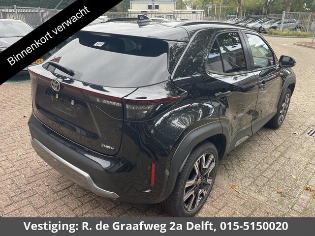 Toyota YARIS Cross 1.5 Hybrid 130 Launch Edition | Stuur- & Stoelverwarming | Dodehoek detectie | Parkeersensoren | Navigatie | Elektrische kofferbak |HUD