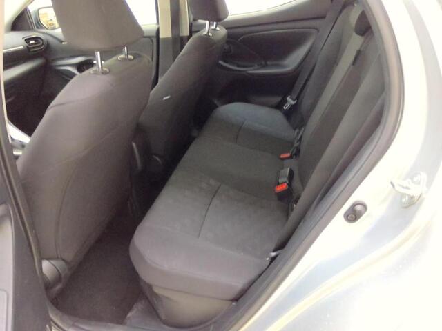 Toyota YARIS 1.5 HYBRID 115 ACTIVE I AUTOMAAT I APPLE CARPLAY I P-CAMERA I ADAPTIVE CRUISE CONTROL
