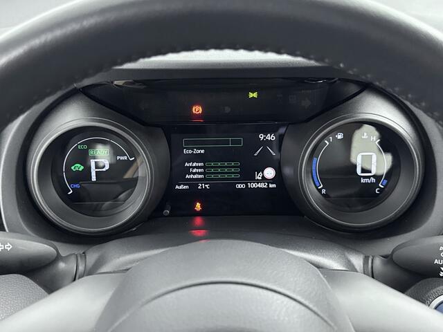 Toyota YARIS 1.5 Hybrid 115 Dynamic Navi | Stoelverwarming | Automatisch Dimmende Binnenspiegel | Elektrische Ramen V+A | Lichtmetalen Velgen |