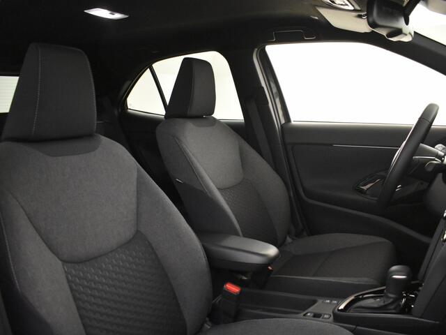 Toyota YARIS Cross 1.5 Hybrid 115 Style | Blind spot | Stoel + stuur verw. | PDC |