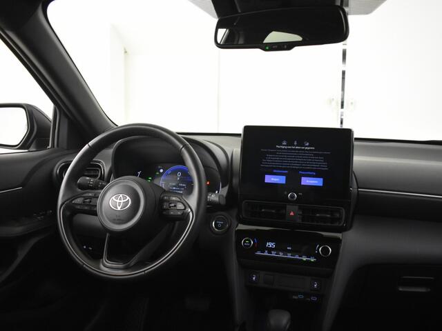 Toyota YARIS Cross 1.5 Hybrid 115 Style | Blind spot | Stoel + stuur verw. | PDC |
