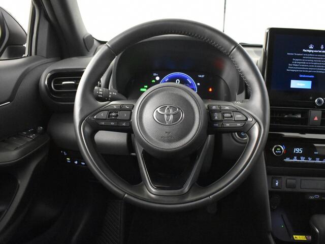 Toyota YARIS Cross 1.5 Hybrid 115 Style | Blind spot | Stoel + stuur verw. | PDC |