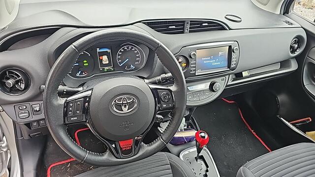Toyota YARIS 1.5 Hybrid 100pk Automaat Design Sport