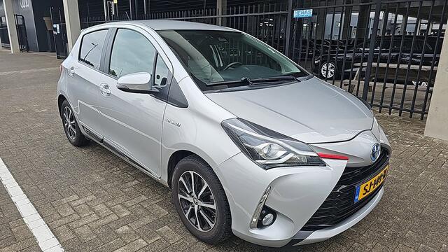 Toyota YARIS 1.5 Hybrid 100pk Automaat Design Sport