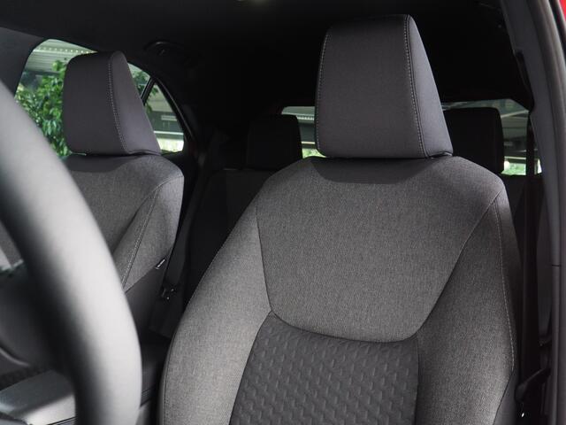 Toyota YARIS Cross 1.5 Hybrid 115 Dynamic + Safety & Winter-pakket | Stuurwiel- En Stoelverwarming | Dodehoekdetectie | Parkeersensoren Voor- en Achter | Botsherkenning | Grootlichtassistent | Apple CarPlay/ Android Auto