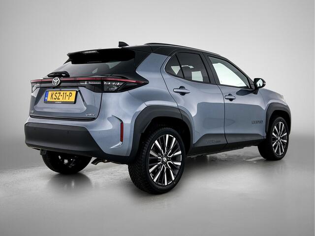 Toyota YARIS Cross 1.5 Hybrid 130 Executive | Premium Pack | All season banden | Nieuw model |