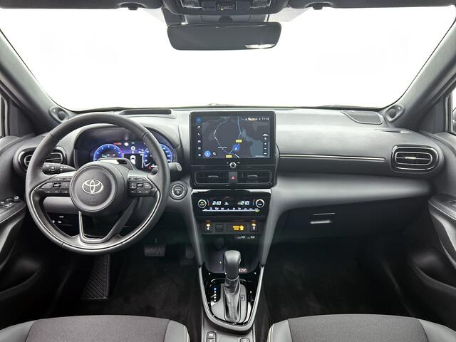 Toyota YARIS Cross 1.5 Hybrid 130 Executive | Premium Pack | All season banden | Nieuw model |