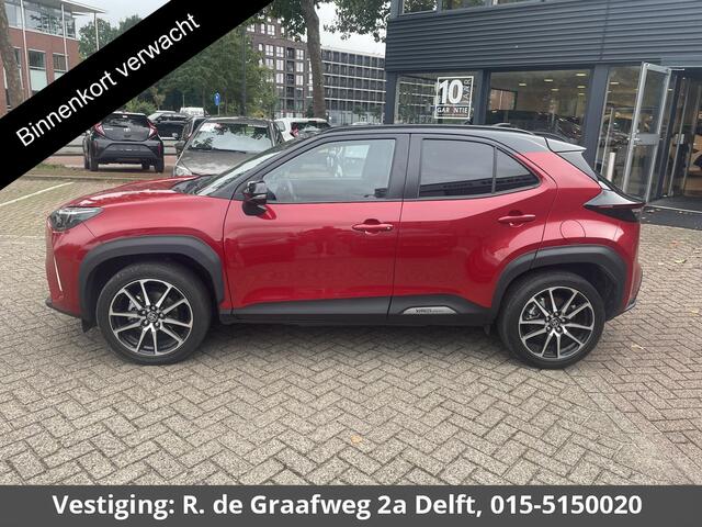 Toyota YARIS Cross 1.5 Hybrid GR Sport | Stoelverwarming | Navigatie | Parkeersensoren | Dealer onderhouden