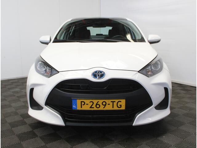 Toyota YARIS 1.5 Hybrid Active NAV | CARPLAY | AUTOMAAT | ADAPCRUISE | TREKHAAK |