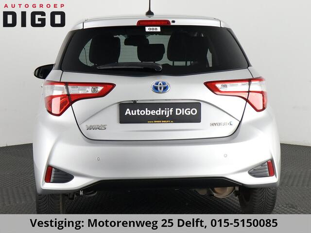 Toyota YARIS 1.5 Hybrid Y20 EXCLUSIVE EDITION GARANTIE TOT 2030 NAVI.CAMERA.KEYLESS.CRUISE.PDC