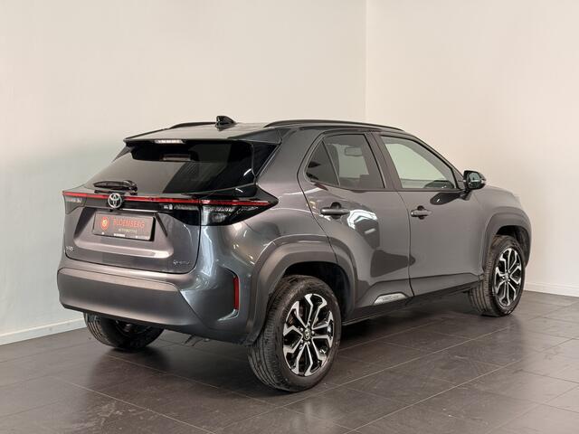 Toyota YARIS Cross 1.5 Hybrid 115 Dynamic | Stoel / Stuur en voorruitverwarming | Parkeersensoren |