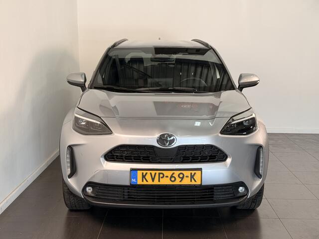 Toyota YARIS Cross 1.5 Hybrid 115 Dynamic | Stoel / Stuur en voorruitverwarming | Parkeersensoren |