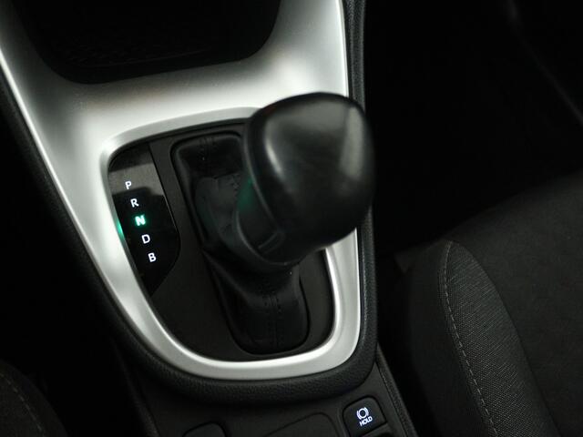 Toyota YARIS 1.5 Hybrid Dynamic | Apple CarPlay / Android Auto (Navigatie) |