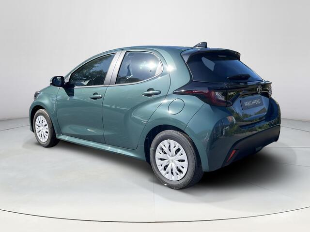 Toyota YARIS 1.5 Hybrid 115 Comfort | Forest green metallic | Nieuw uit voorraad leverbaar |