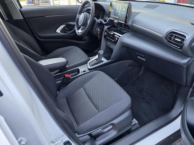 Toyota YARIS Cross 1.5 Hybrid 115 Active | Apple Carplay/Android Auto | Achteruitrijcamera | Adaptieve Cruise Control | Elektrische Ramen