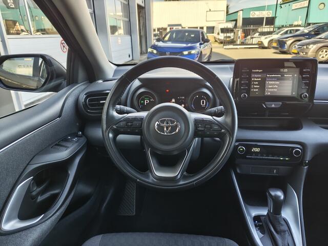 Toyota YARIS 1.5 Hybrid Dynamic | All season | Navi | Apple CarPlay/Android auto |