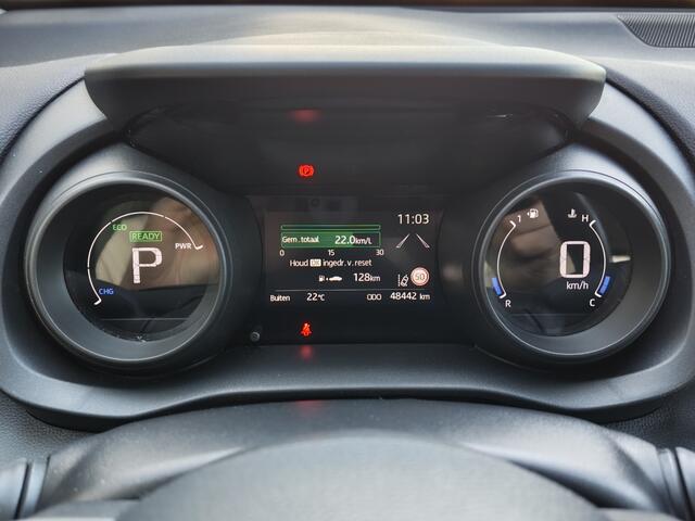 Toyota YARIS 1.5 Hybrid Dynamic | All season | Navi | Apple CarPlay/Android auto |