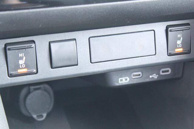 Toyota YARIS Cross 1.5 Hybrid 115 Dynamic Plus | Rijklaar | Parelmoer | Apple/Android | Stoel-/Stuurverw. | Adap.cruise | Navi | LED | Keyless